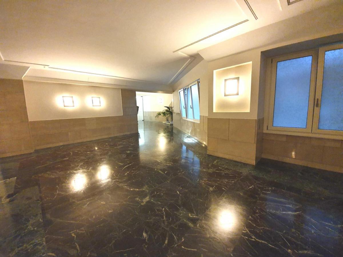 Corso Vercelli Apartment — Photos 1